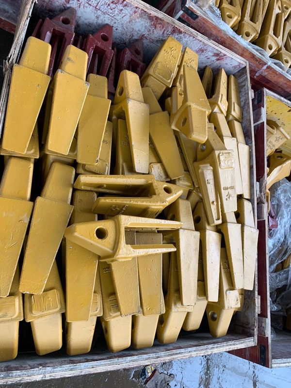 Gemaakte delen van graafmachine emmer Tanden en adapter voor EX100-2 Max Jaw Opening 500