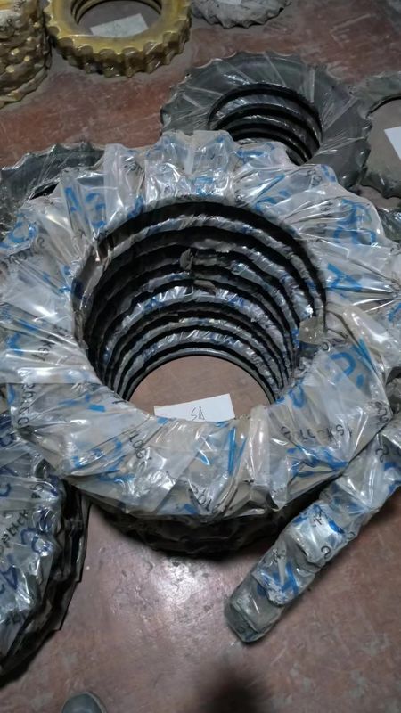 Sk200 Graafmachineonderdelen onder chassisonderdelen spoorlink spoor schoenen spoorroller bovenste bodemroller sprokcet idler