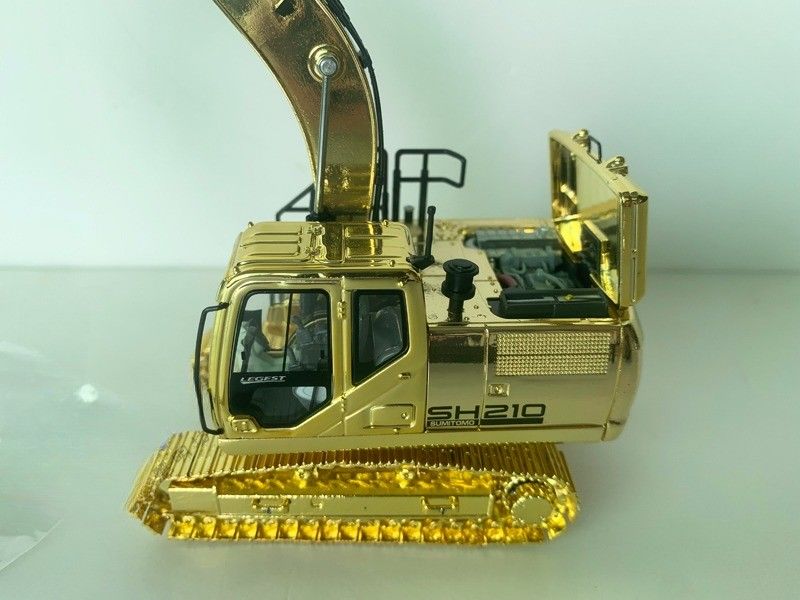 Sumitomo SH210-7 Graafmachine met diegelijst Model 1 50 Scale Collectible Construction Vehicle