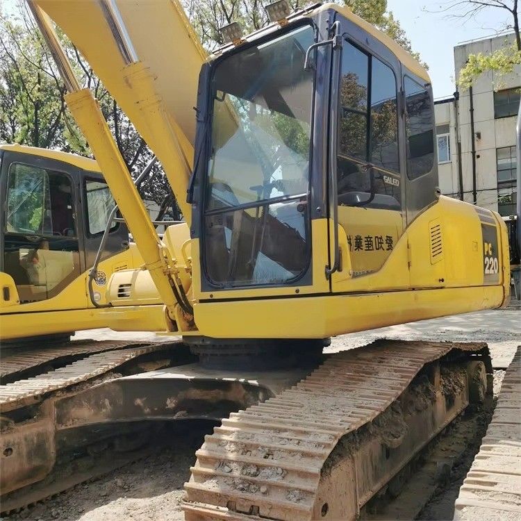 Gebruikte Komatsu PC200-6 graafmachine met gerenoveerde Cummins-motor voor bouwmijnbouw