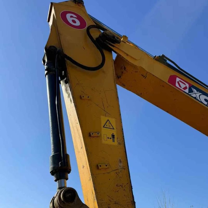 Gebruikte XCMG 215D 20 ton Crawler Excavator Heavy Duty Industrial Construction Digger Machine