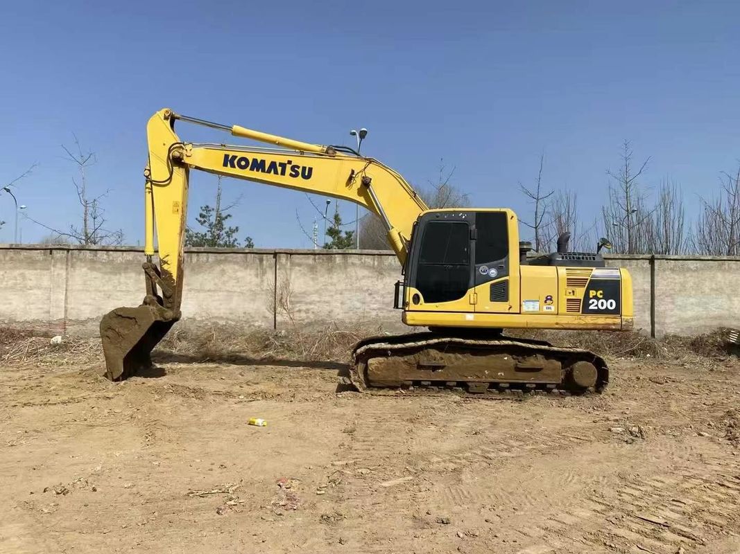 Hoogwaardige gebruikte Komatsu PC200-8M0 20 ton graafmachine voor bouwprojecten