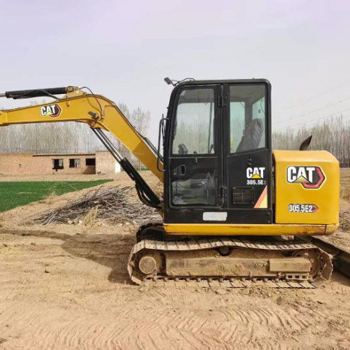 Gebruikte CAT 305.5E2 Mini Graafmachine 27.2kN Arm Graafkracht Compact Robuuste Hydraulische Eenheid