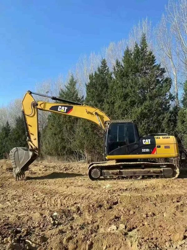Gebruikte Caterpillar 323D graafmachine Uitstekende staat Klaar voor zware bouwwerkzaamheden
