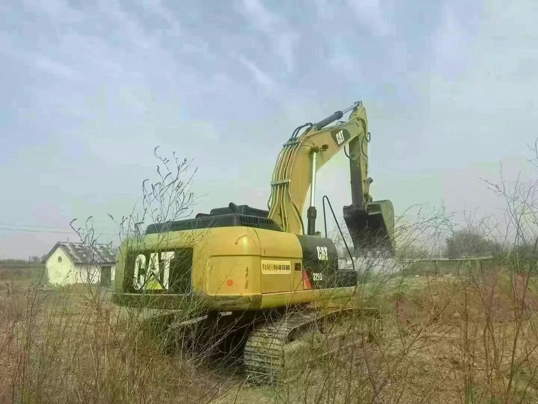 Gebruikte graafmachine CAT 329D2 te koop, in goede staat voor zware bouwwerkzaamheden