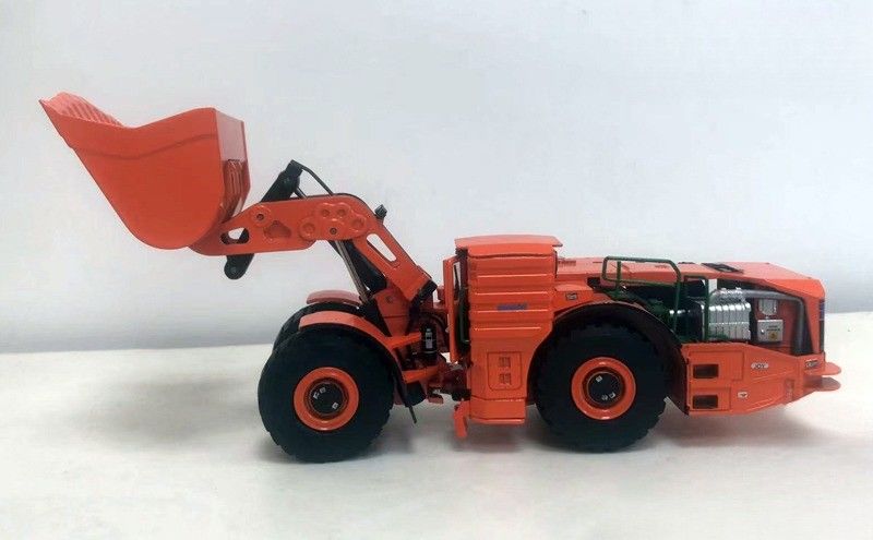 Komatsu WX220H 1:50 Hybride ondergrondse laadmachine legering die-cast mijnbouwvoertuig beperkt verzamelbare