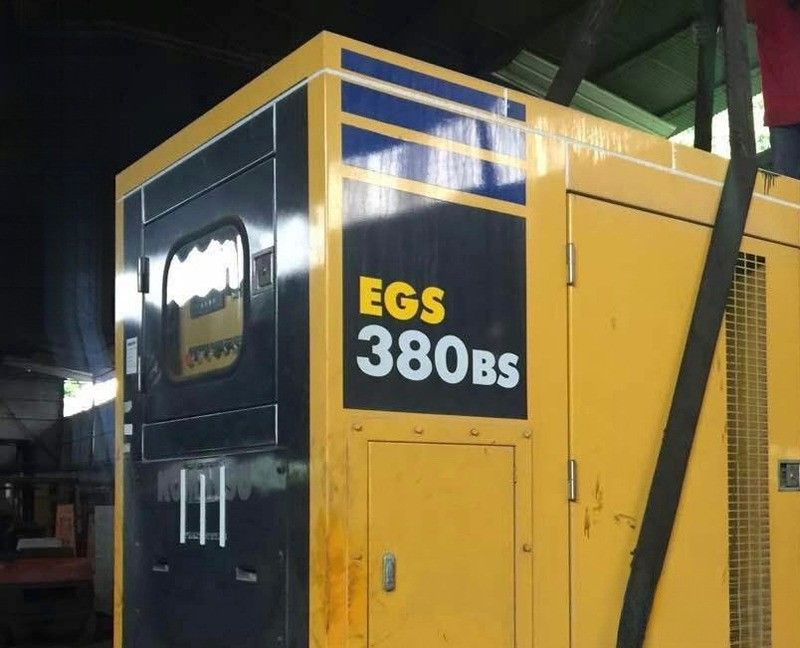 Komatsu EGS380BS 1/50 legering generator motor model Gietconstructie machine verzamelbare