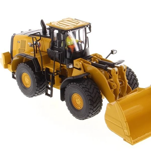 DM New 982 XE Wielader 1/50 Schaal Legering Voertuigmodel 85685 Diecast Masters