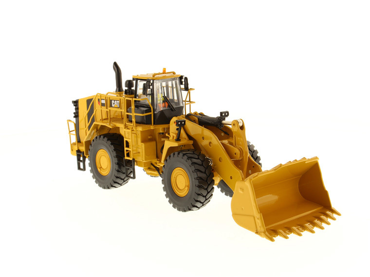 Diecast Masters 1:50 Schaal CAT 988K Wielader Die-cast Technisch Model 85901 Speelgoed