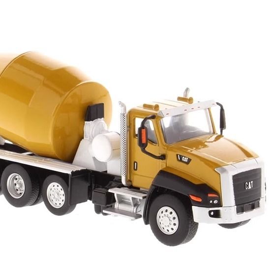 CT660 Betonmixer Vrachtwagen 1:64 Schaal Die-cast Techniekvoertuig DM Model 85632