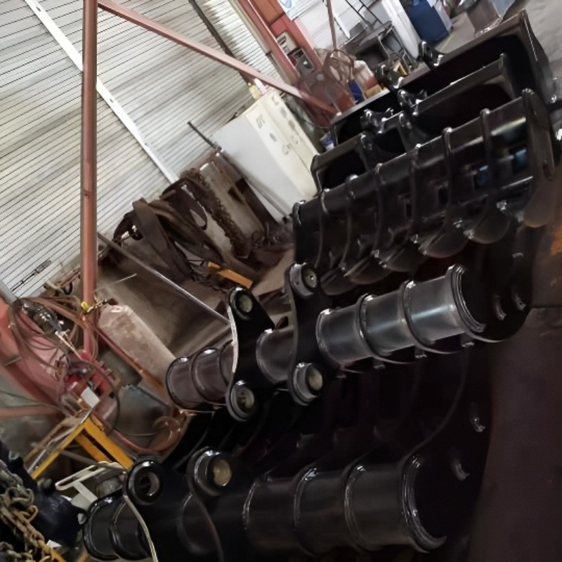 Hoogwaardige op maat gemaakte PC100-6 10 ton graafmachine Rake Bucket OEM Aanhangsel Constructie