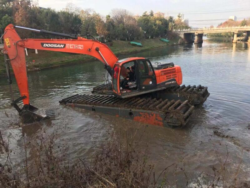 Op Maat Gemaakte Amfibische Graafmachine Ponton Drijver voor Rivier, Meer, Moeras, Baggermachine, Buggy Onderstel Leverancier