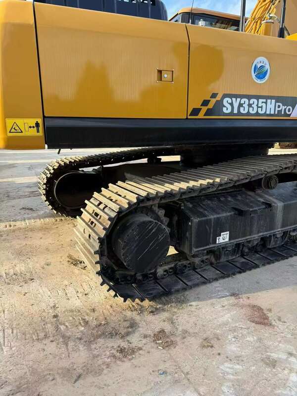 Gloednieuwe Sany 335 graafmachine, National III Isuzu-motor, voorraadinventaris