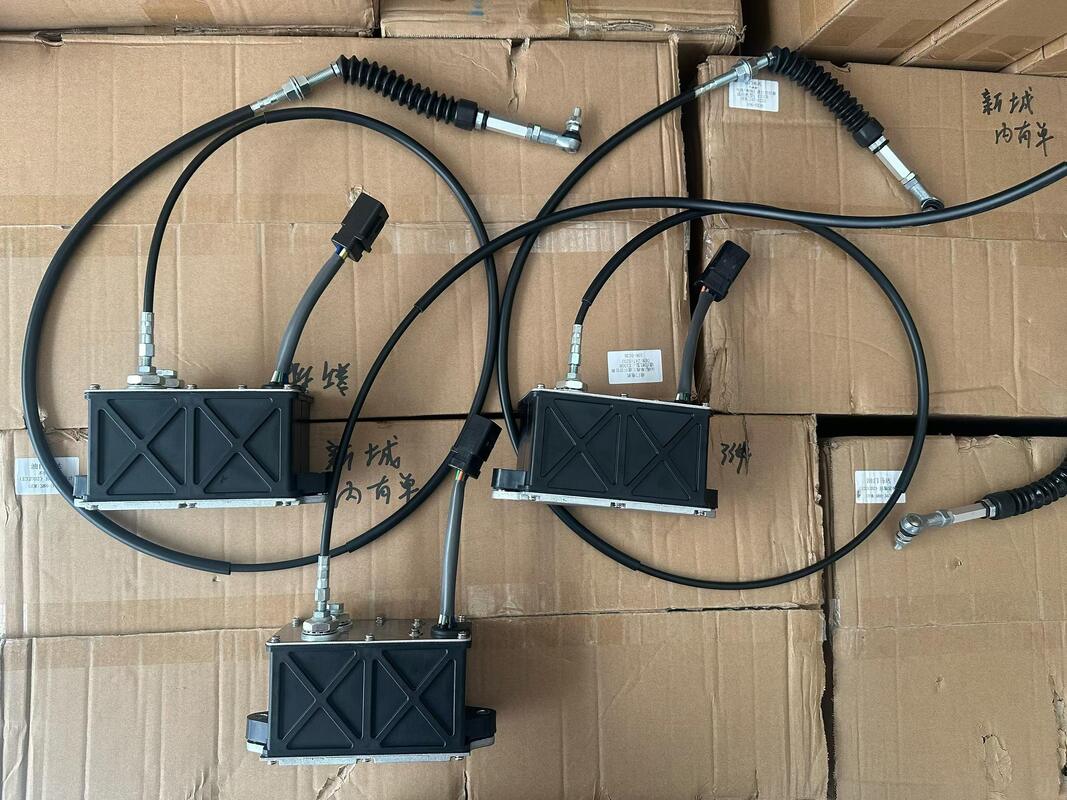 Excavator motoronderdelen Throttle motoronderdelen Versnelling motor controller hefbomen Constructie machineonderdelen