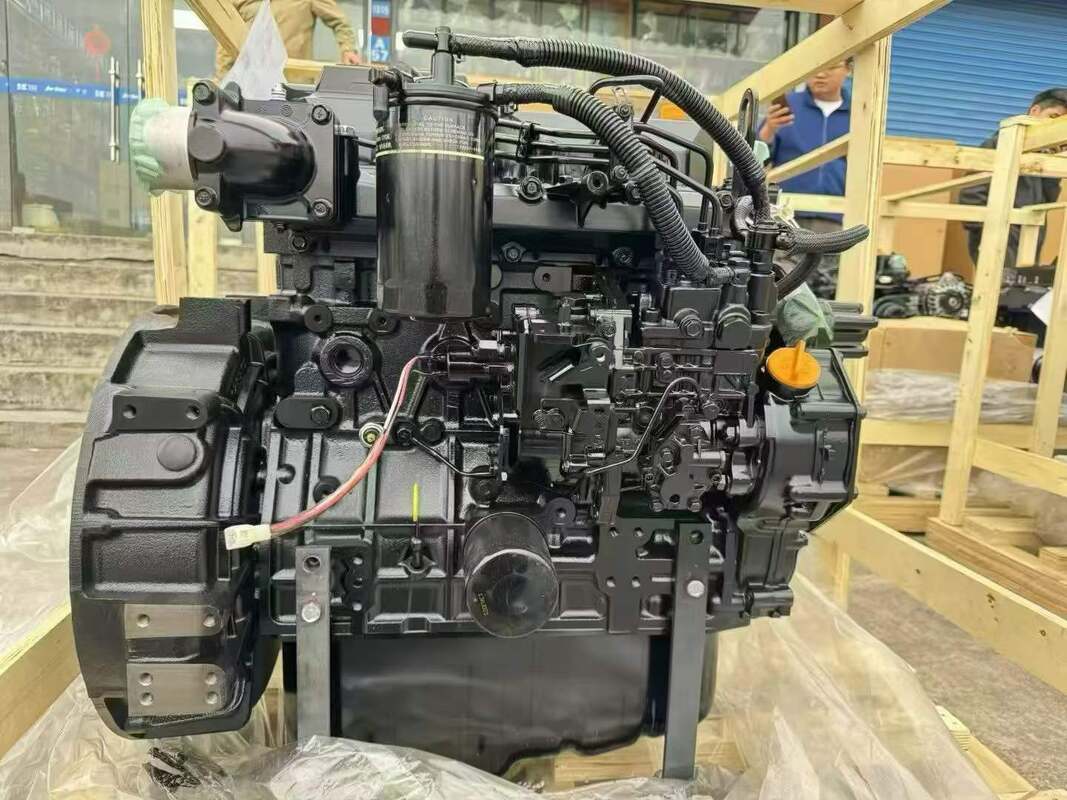 Deeltjes van graafmachines Yanmar Motor Assy 4TNV98T 4TNV98 3TNV84 4TNV88 4TNE82 Voor Yanmar Graafmachine