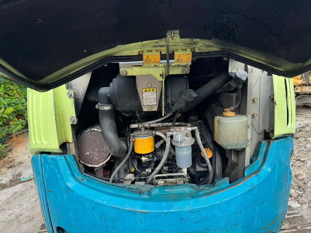 Gebruikte tweedehands YANMARR Vio30 3 ton Mini Crawler Graafmachine Op voorraad Te koop