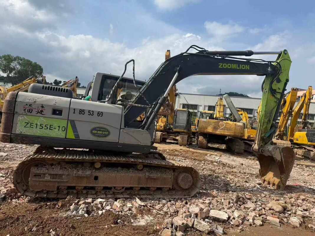 Gebruikte rupsgraafmachine van 13 ton Zoomlion ZE135G/E-10‌ 2020 jaar machine te koop