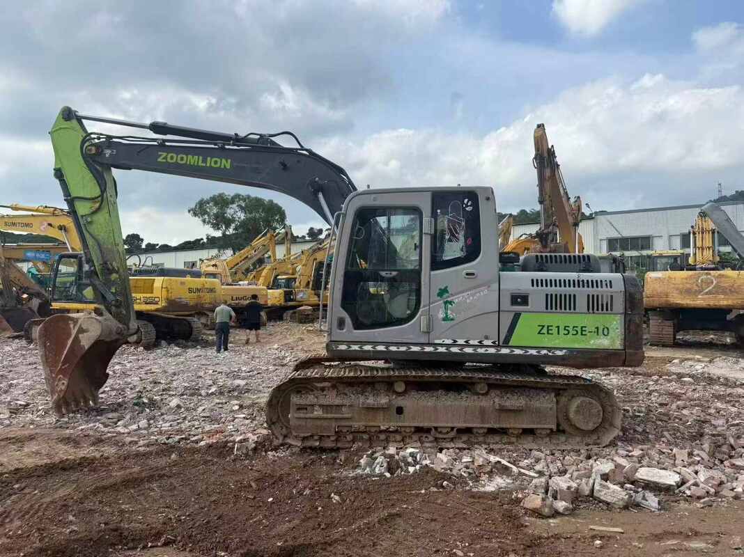 Gebruikte rupsgraafmachine van 13 ton Zoomlion ZE135G/E-10‌ 2020 jaar machine te koop